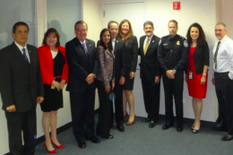 Delegación de WBO junto a funcionarios de CBP durante la reunión realizada en Washington.